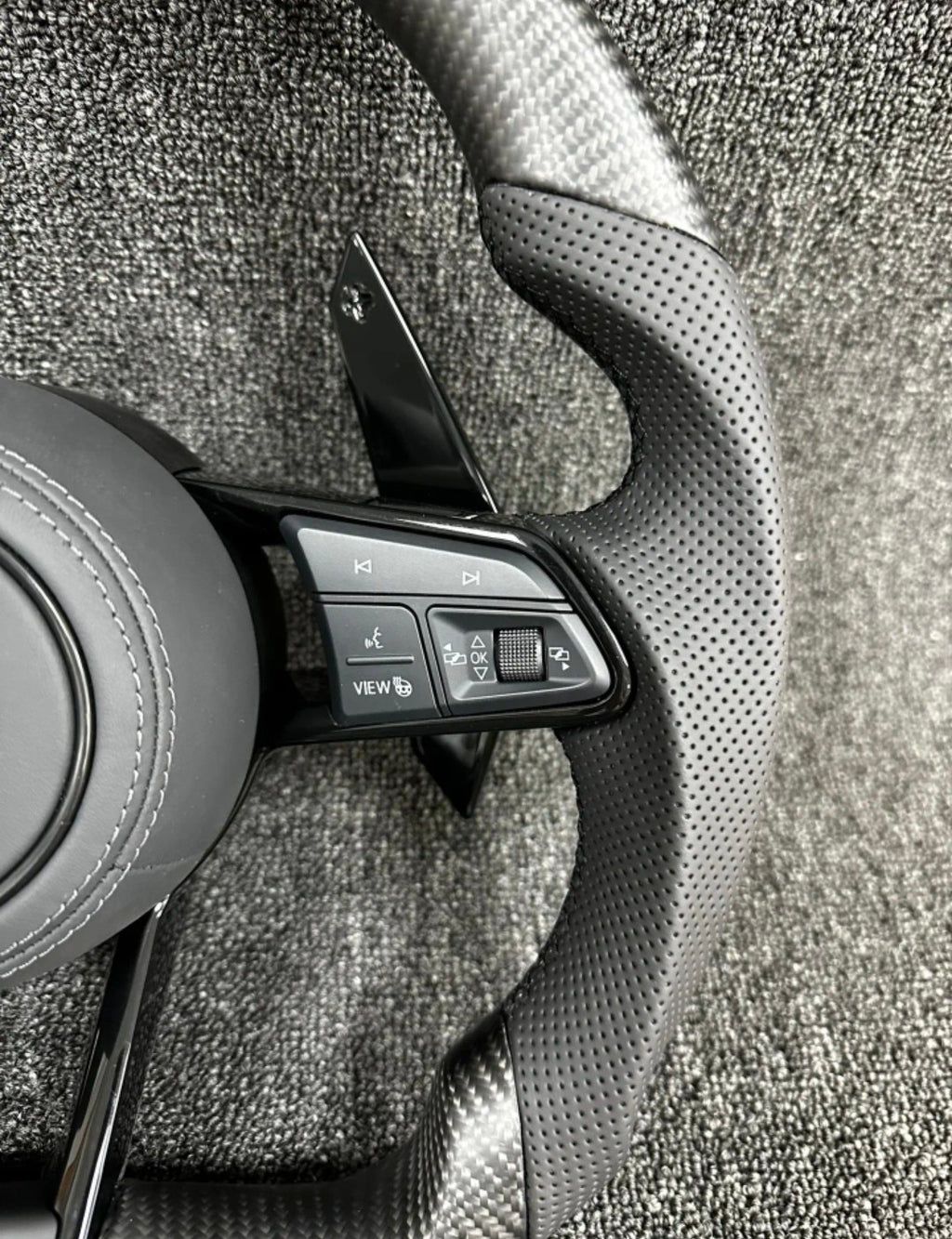 Volkswagen Steering Wheel - Carbon Wheel & Leather