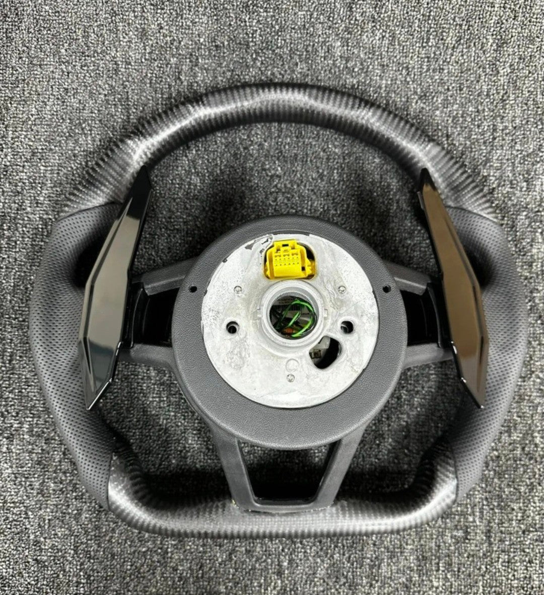 Volkswagen Steering Wheel - Carbon Wheel & Leather